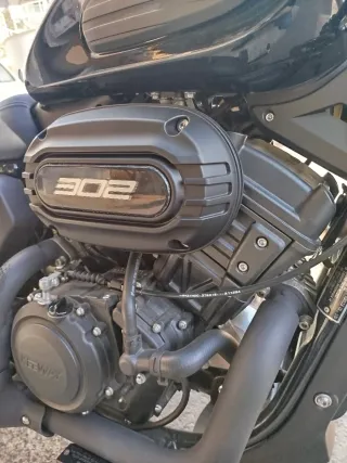 Keeway Benda V302C Negra 300cc