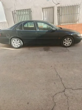 Opel Omega 1999