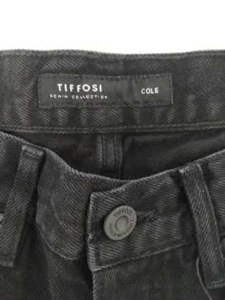 Pantalón Tiffosi Negro Relaxed