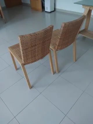 2 Sillas ikea Rattan y Madera