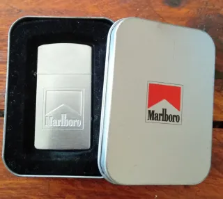 Encendedor Zippo Marlboro