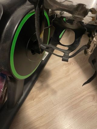 Bicicleta Estática Verde y Negra