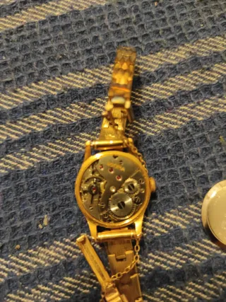 Orologio Dogma Prima donna oro