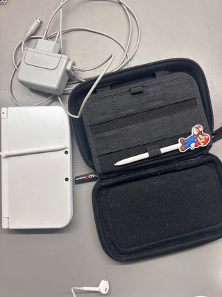 Nuovo Nintendo 3DS XL Bianco