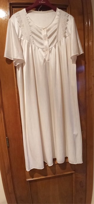 2 Camisones. Talla XL