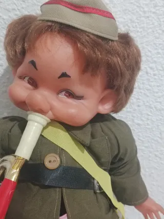 Muñeco Tío Honorio trompeta militar