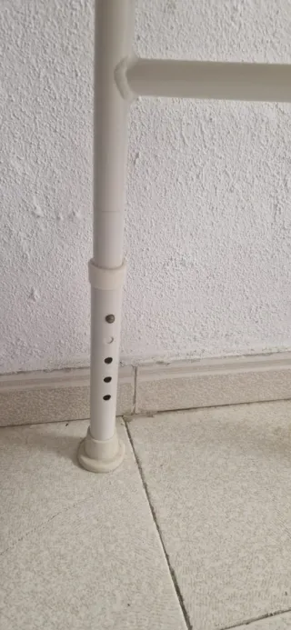 Silla de ducha regulable