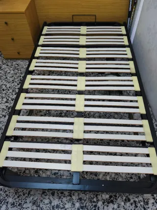 Cama articulada con colchón de 105 X 190