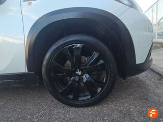 Peugeot 2008 GT LINE CARLOS SAINZ