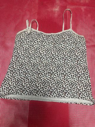 Lote de Ropa Rayas Blanco y Negro