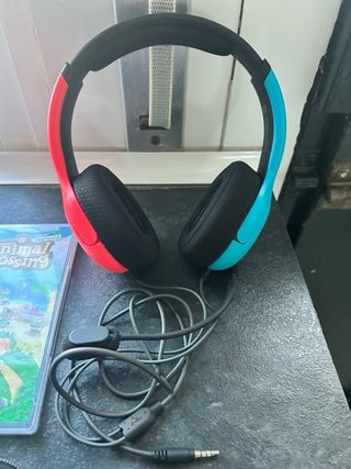 Nintendo Switch Azul/Rojo + Accesorios