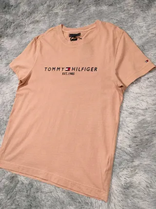 Tommy Hilfiger Camiseta Suave Tie-Dye Logo Bordado