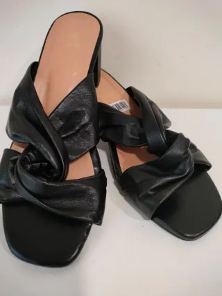 Zapatos Unit Tiras Cruzadas Negro