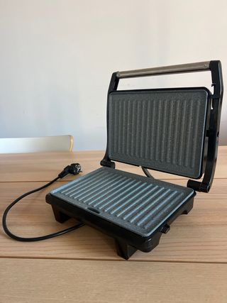Cecotec RocknGrill 1000W Parrilla Eléctrica