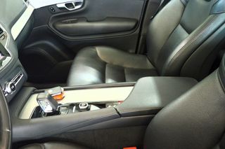 VOLVO XC90 B5 Momentum Pro 7pl. AWD Aut.