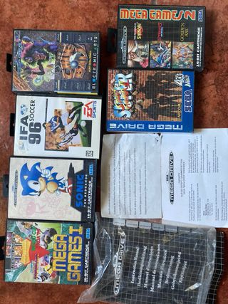 Sega Mega Drive con 2 mandos y juegos