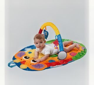 Gimnasio actividades Jerry Giraffe