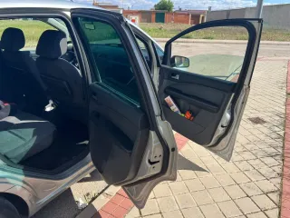 Ford C-MAX 2004