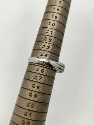 Anillo caballero Oro Blanco 18k Solitario Diamante