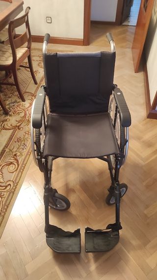 Silla de Ruedas Plegable Forta