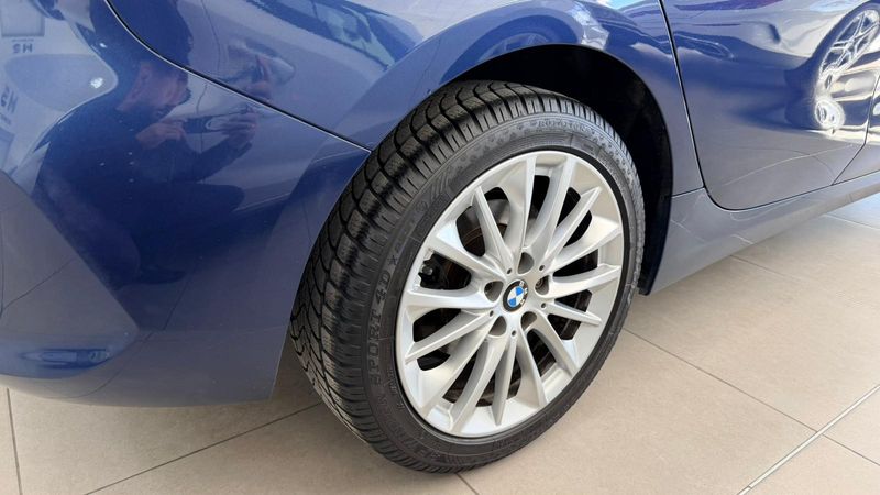 BMW Serie 1 2020, foto 10