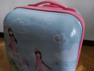 Maleta de viaje infantil con ruedas