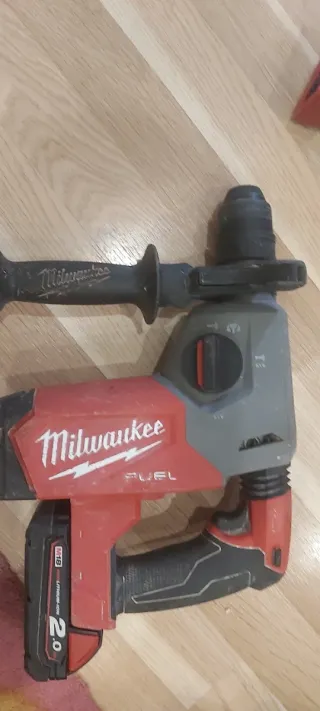 Pack Milwaukee Herramientas Eléctricas