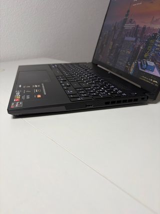 ASUS TUF A16 Ryzen 7 RX 7600S 16GB 512GB SSD