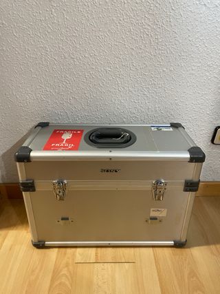 Videocámara Sony DCR-VX2100E