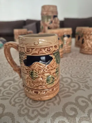 Jarra y 6 Tazas de Cerámica