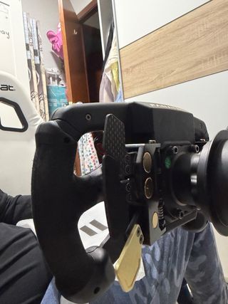Volante Fanatec clubsport F1 con levas avanzadas
