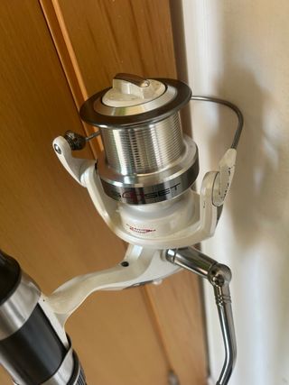 Combo caña pescar + carrete + piqueta