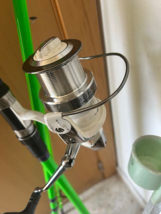 Combo caña pescar + carrete + piqueta