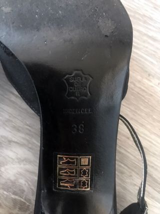 Zapatos tacón de aguja Gloria Ortiz negros t 38