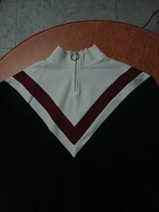 Sudadera negra green coast