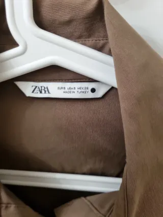 Vestido Zara verde oliva