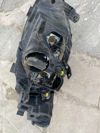 Faro Seat Ibiza 4 Derecho