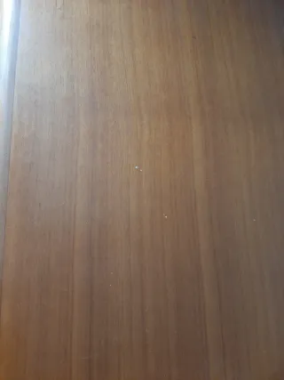 Mesa de escritorio madera chapada
