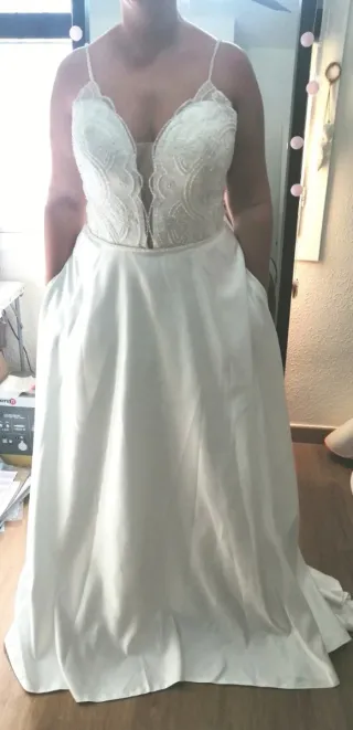 Vestido de novia marfil Aline