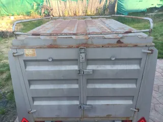 Alquiler remolque cerrado