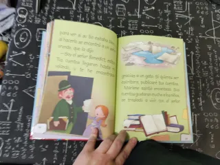 CUENTOS PARA LEER CON 4 AÑOS - AZUL (Spanish Ed...