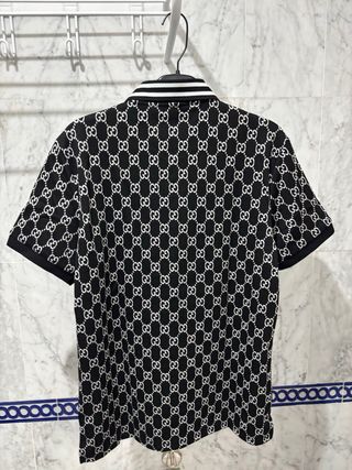 Polo Versace Negro y Dorado