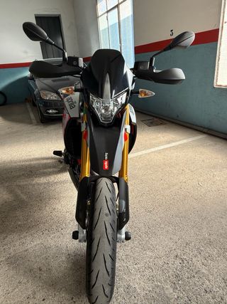 Aprilia Dorsoduro 900 V2  (9.100 Km)