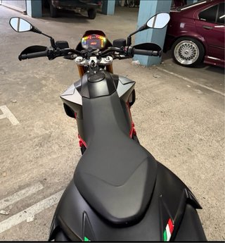 Aprilia Dorsoduro 900 V2  (9.100 Km)