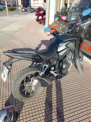 Honda NX500 Adventure Moto Negra