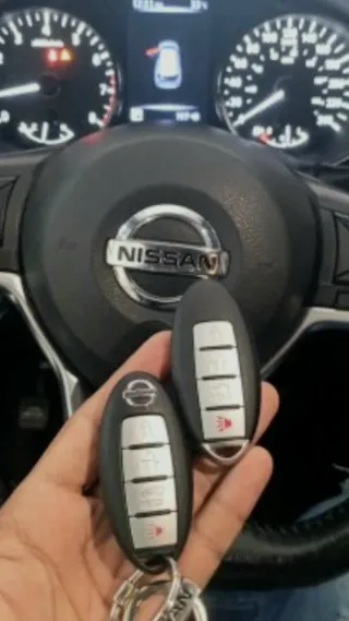 Vendo llave para tu coche desde 30€ ya sincronizad