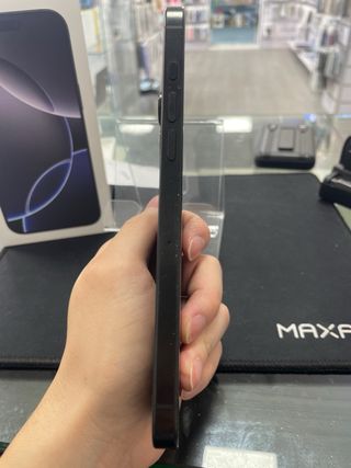 iPhone 16 Pro Max 256GB Negro