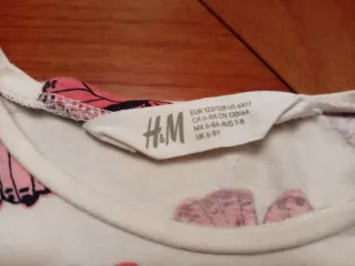 Camiseta HyM mariposas manga larga