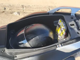 Keeway Vieste 300cc Negro Motor origen Piaggio.