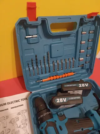 Taladro Atornillador Percutor 28V